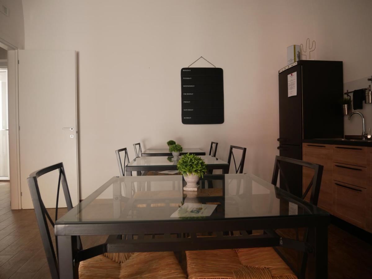 Bed and Breakfast Il Civico 2 Bari Esterno foto